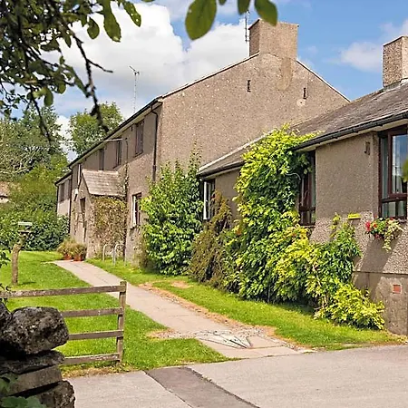 Hotel Yha Malham