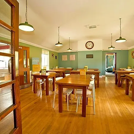 Hotel Yha Malham